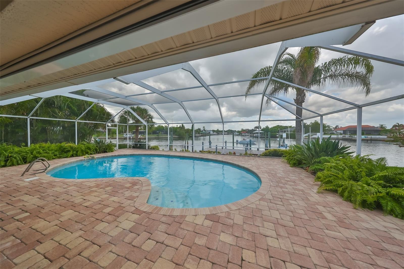 Image 27 of 42 For 6429 Lake Sunrise Drive