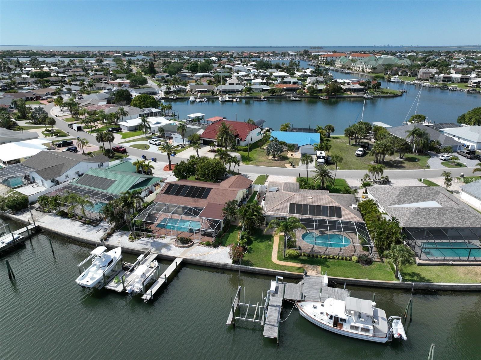 Image 32 of 42 For 6429 Lake Sunrise Drive