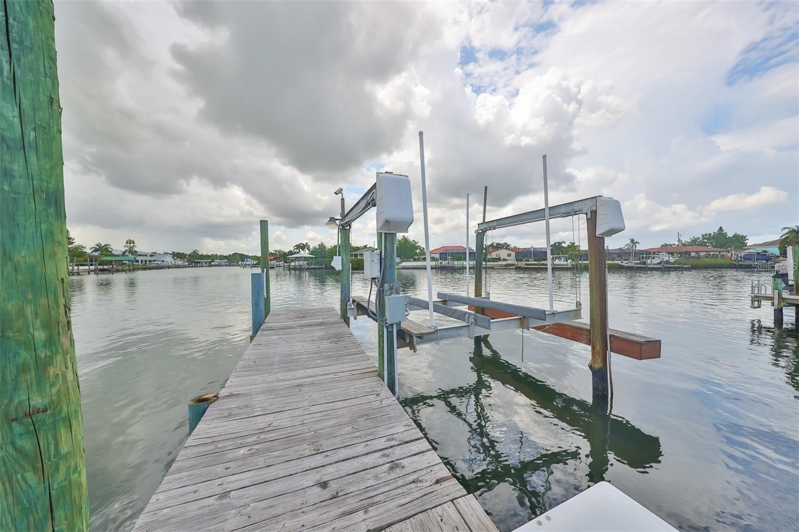 Image 39 of 42 For 6429 Lake Sunrise Drive