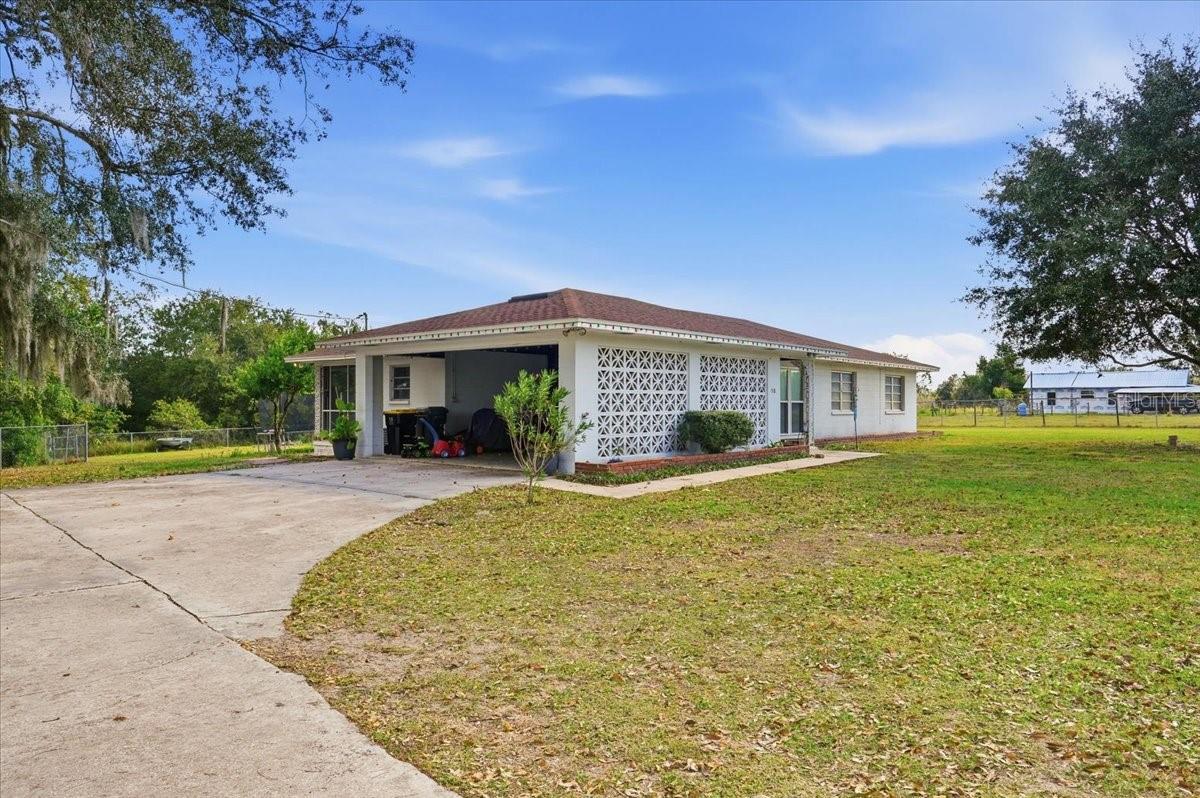 Image 27 of 28 For 518 Lake Wales Road N