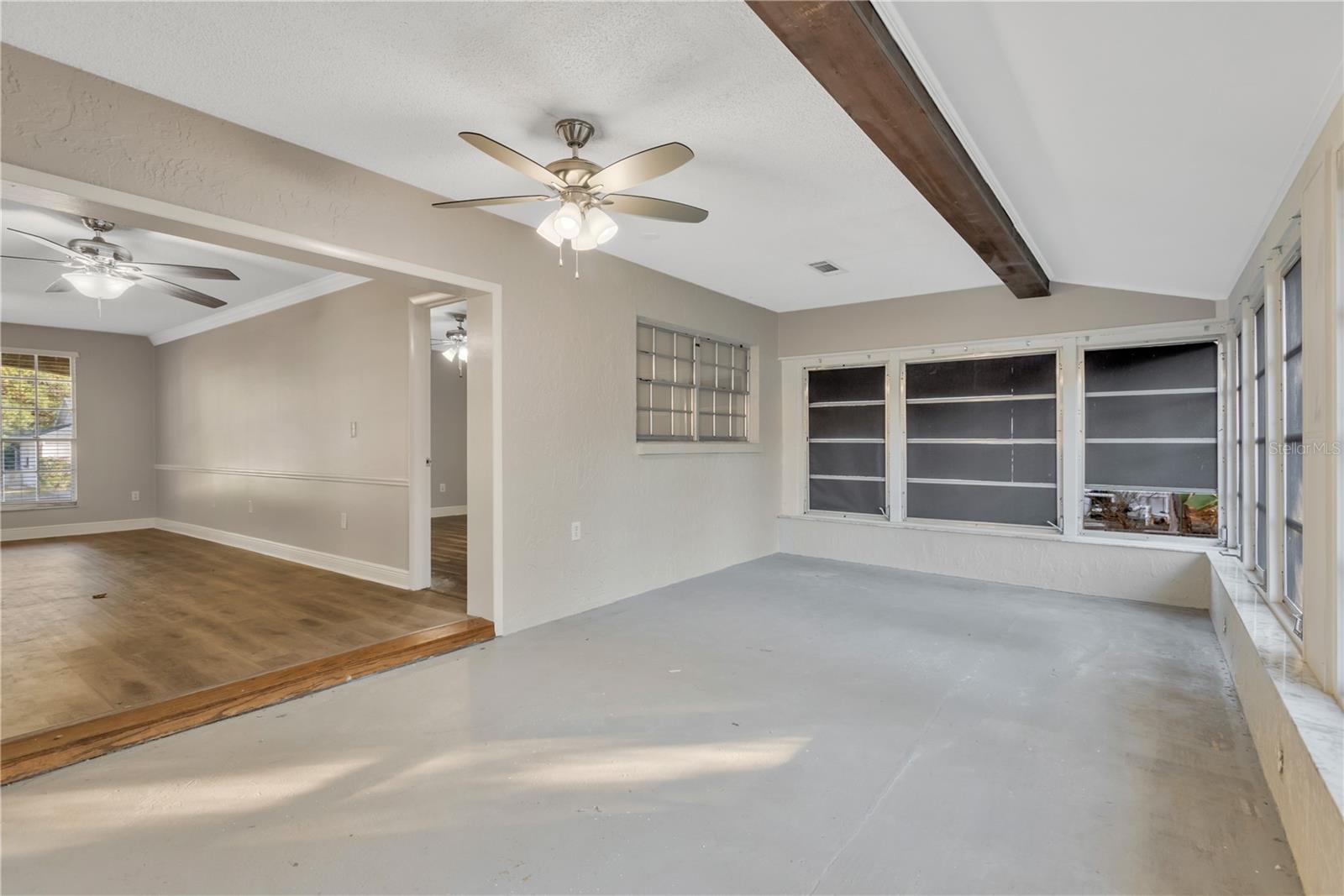 Image 13 of 27 For 13005 Willoughby Lane