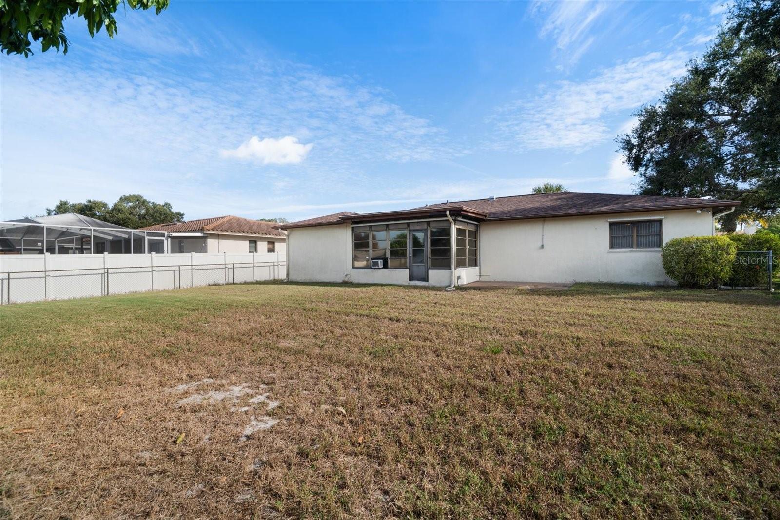 Image 31 of 34 For 2545 Colony Drive