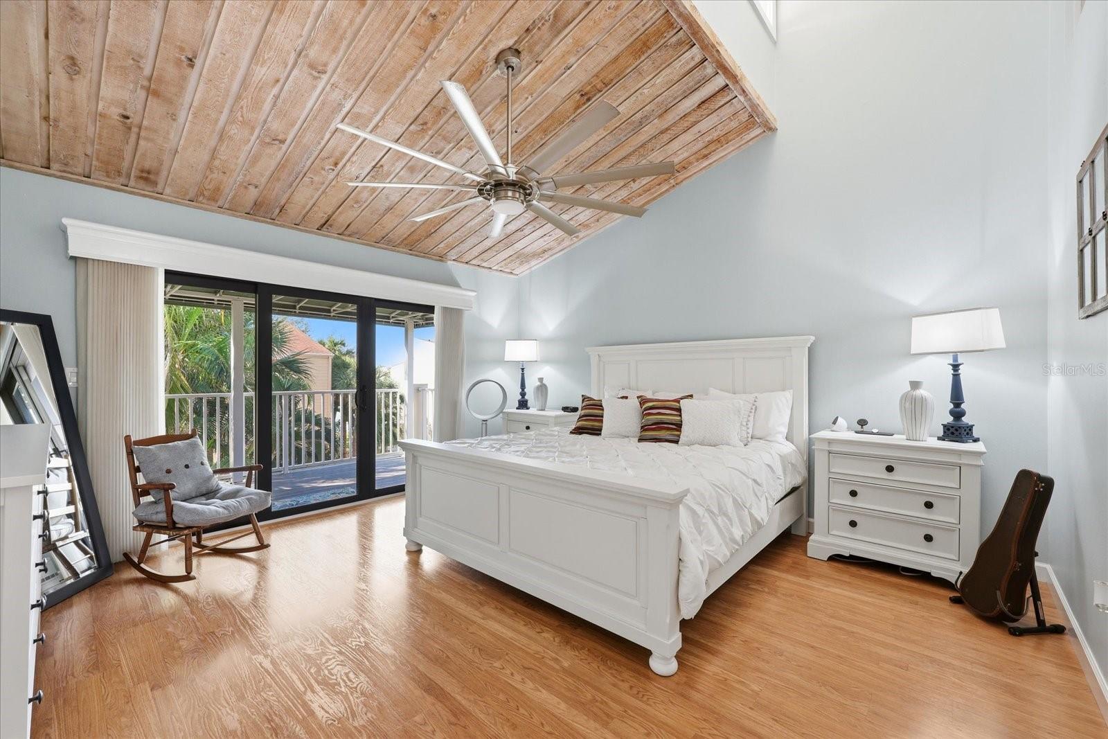 Image 26 of 66 For 501 Sandy Hook Road