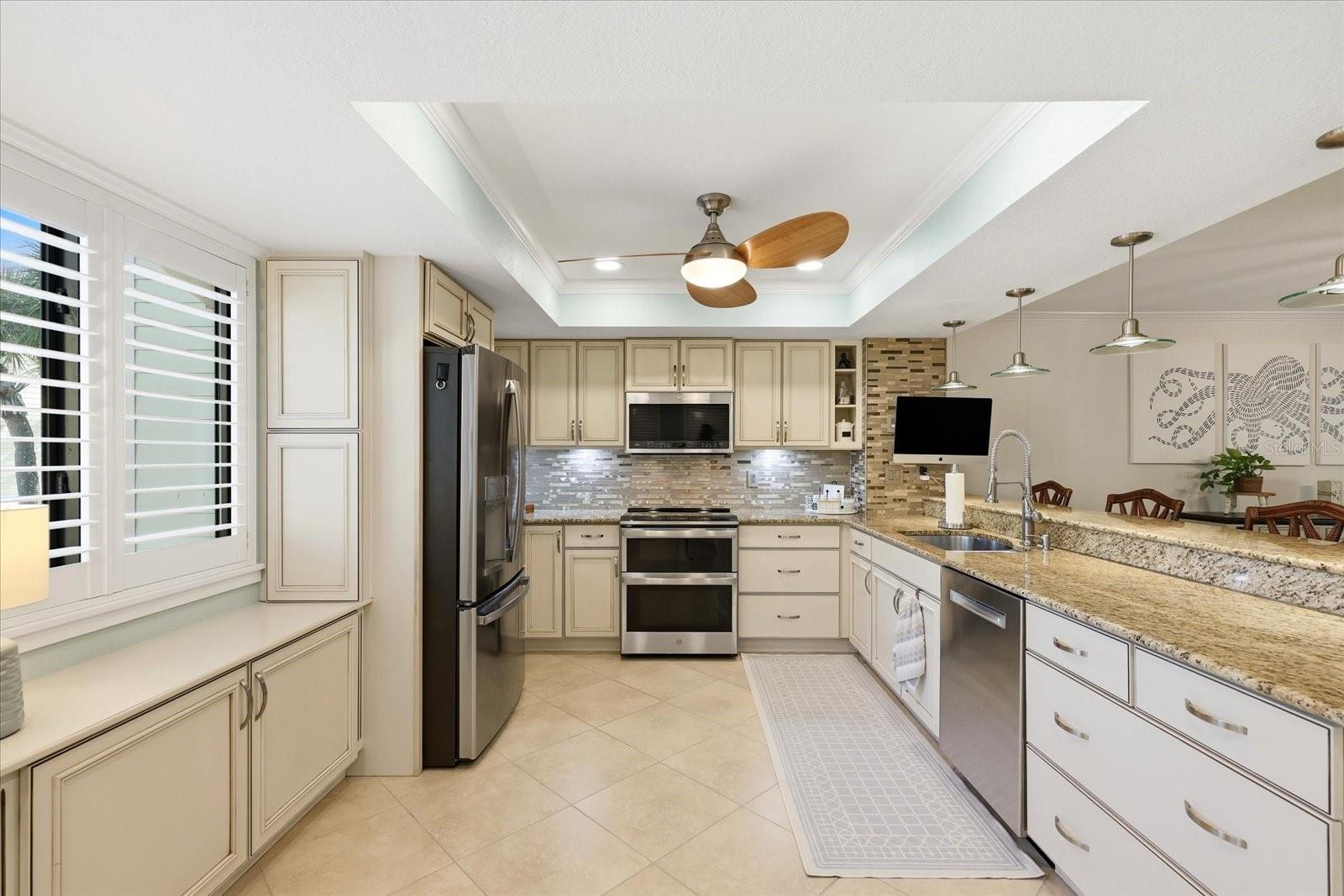 Image 9 of 66 For 501 Sandy Hook Road