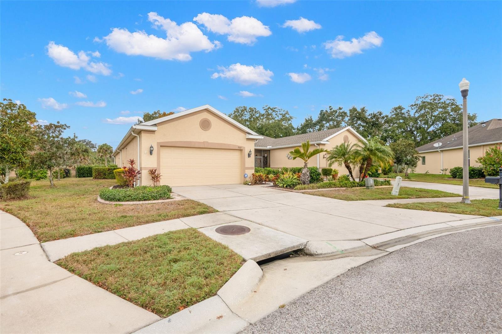 Image 41 of 42 For 2003 Barracuda Court