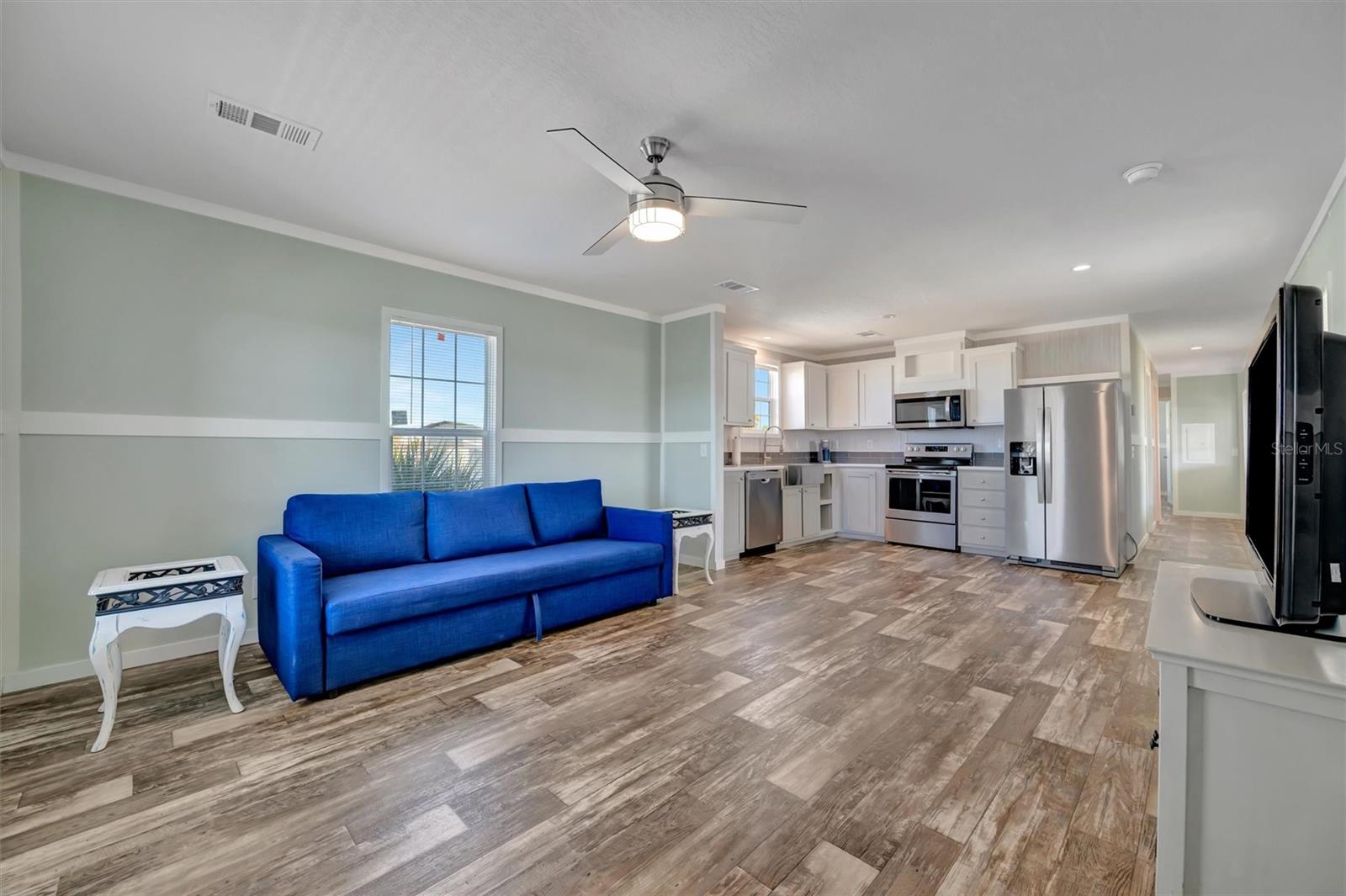 Image 7 of 33 For 105 Saint Johns Way