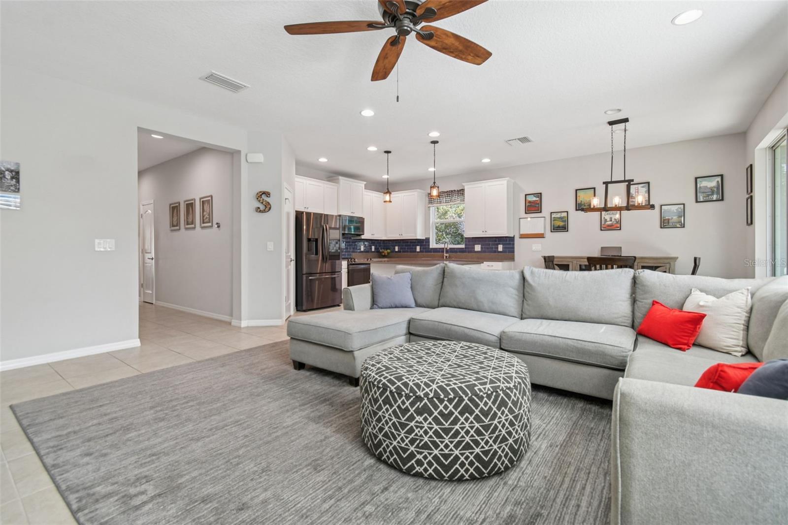 Image 6 of 40 For 8213 Barnside View Lane