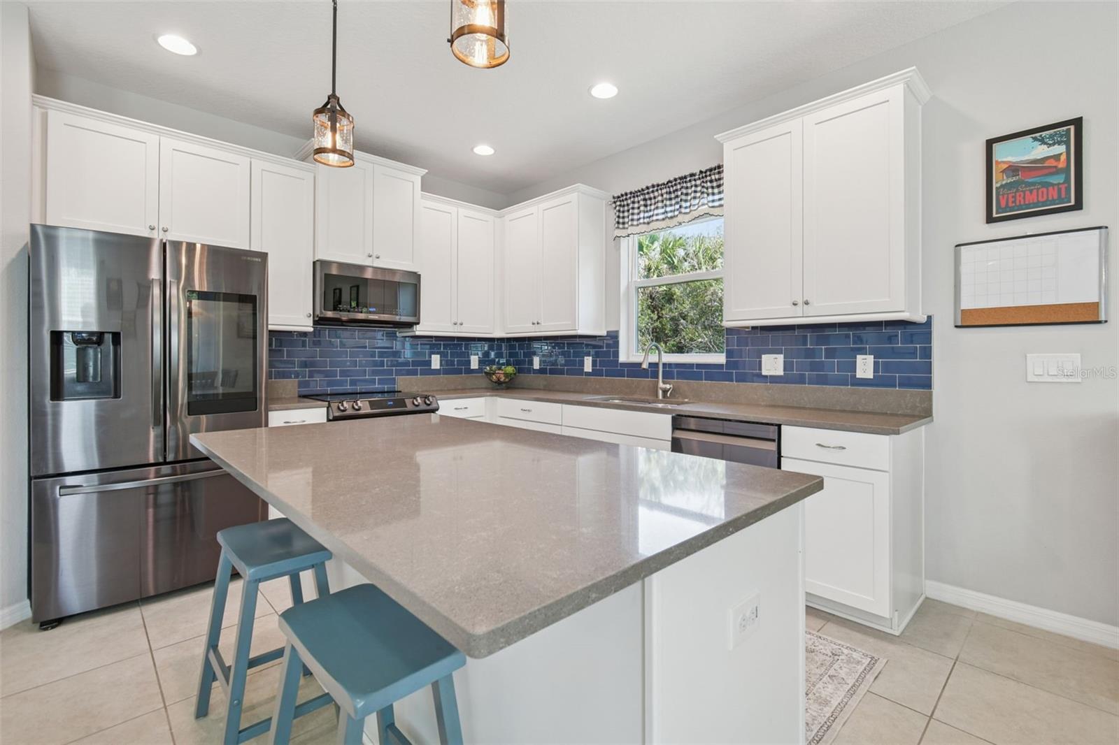 Image 7 of 40 For 8213 Barnside View Lane