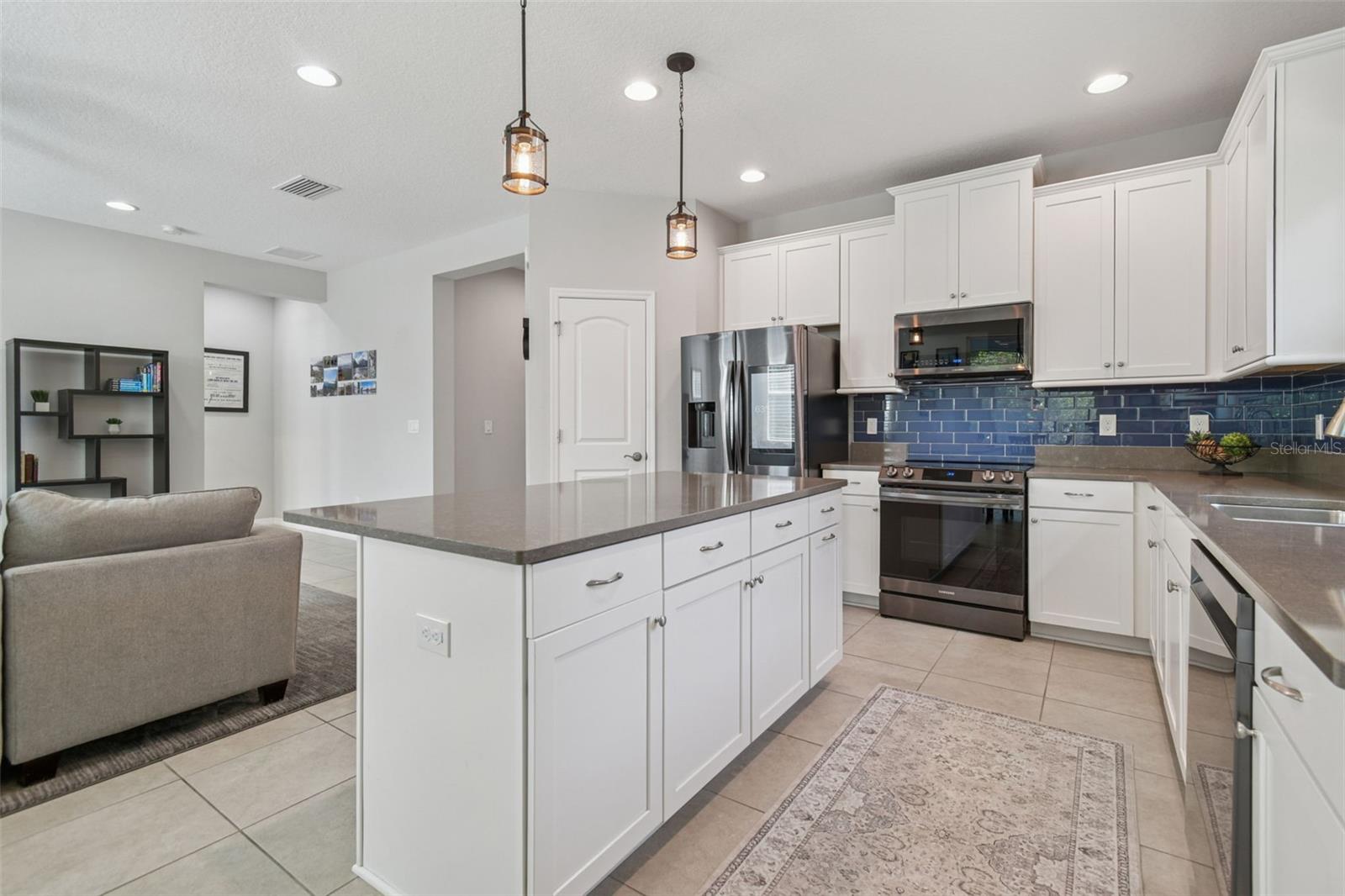 Image 8 of 40 For 8213 Barnside View Lane