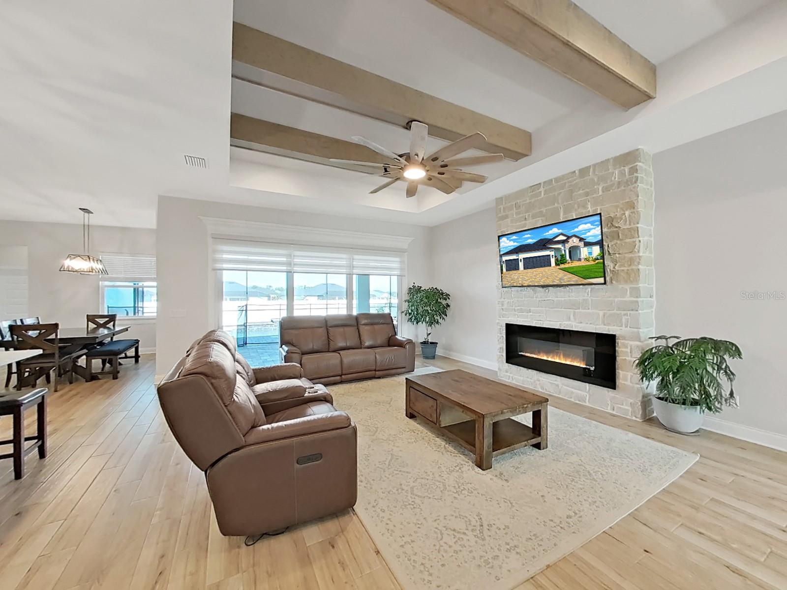 Image 30 of 56 For 6998 Bentridge Drive