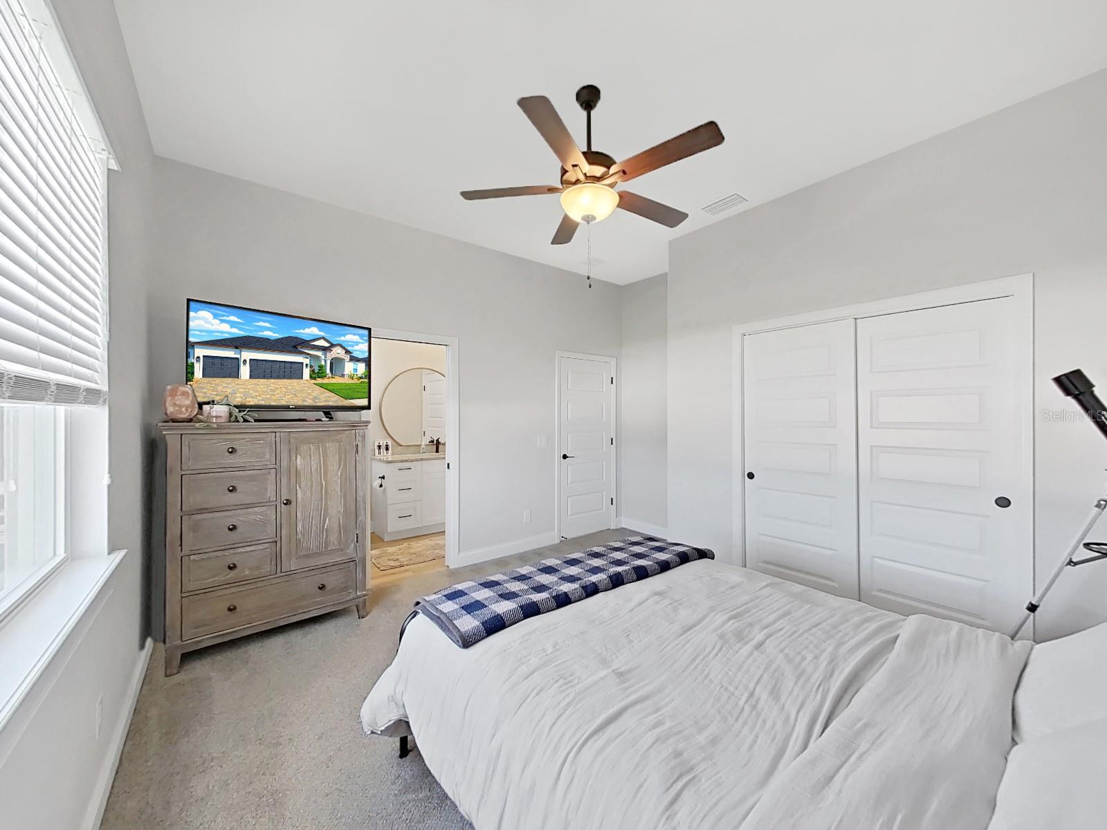 Image 42 of 56 For 6998 Bentridge Drive