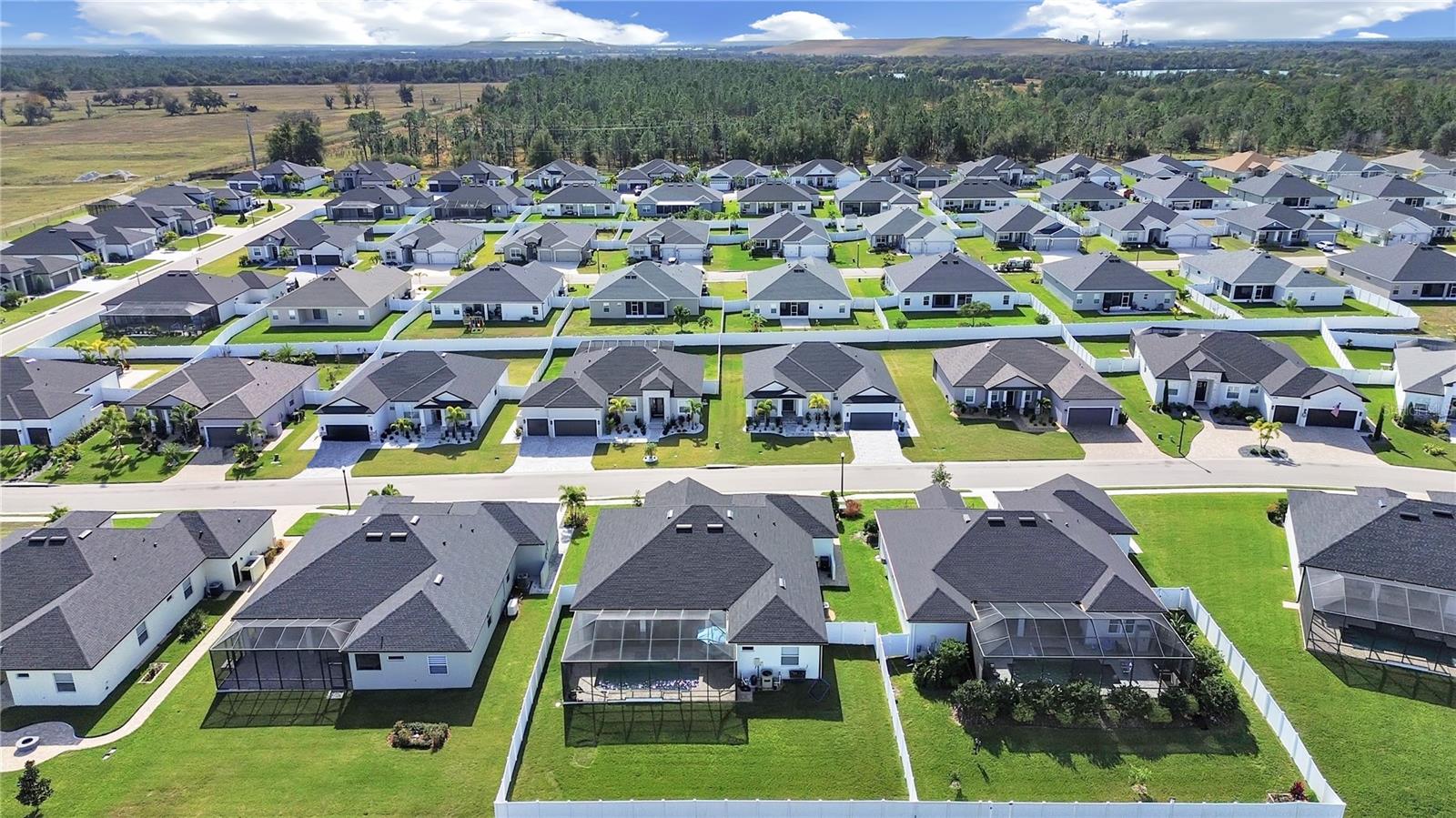 Image 7 of 56 For 6998 Bentridge Drive