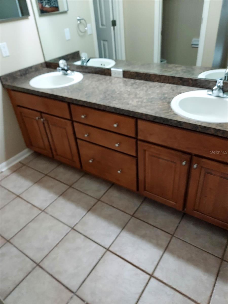 Image 24 of 30 For 2515 Siena Way