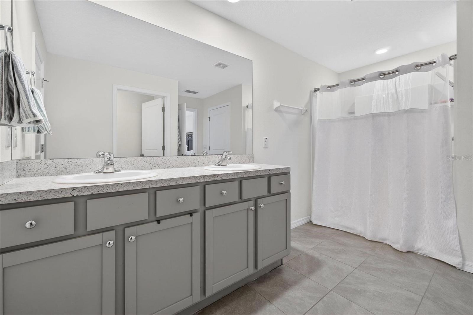 Image 23 of 42 For 5141 Rocky Coast Place