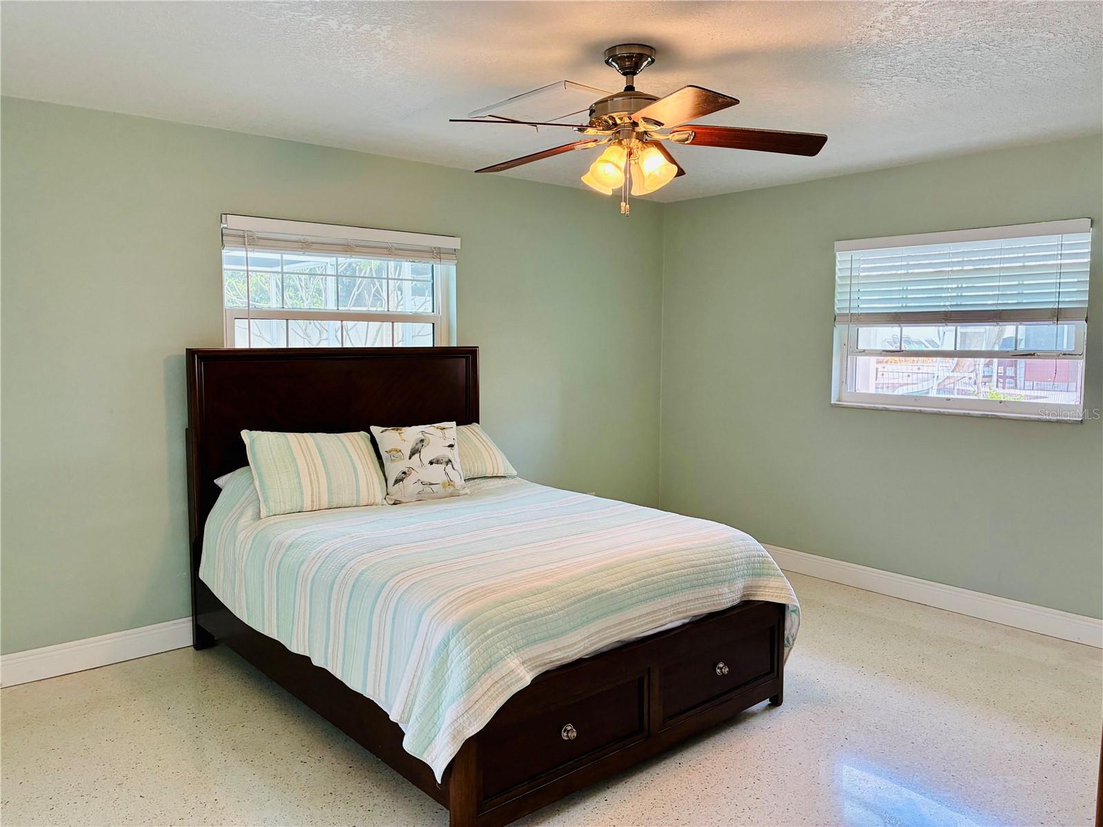 Image 10 of 16 For 14025 Yacht Club Boulevard