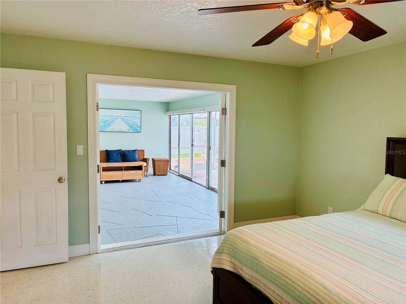 Image 11 of 16 For 14025 Yacht Club Boulevard