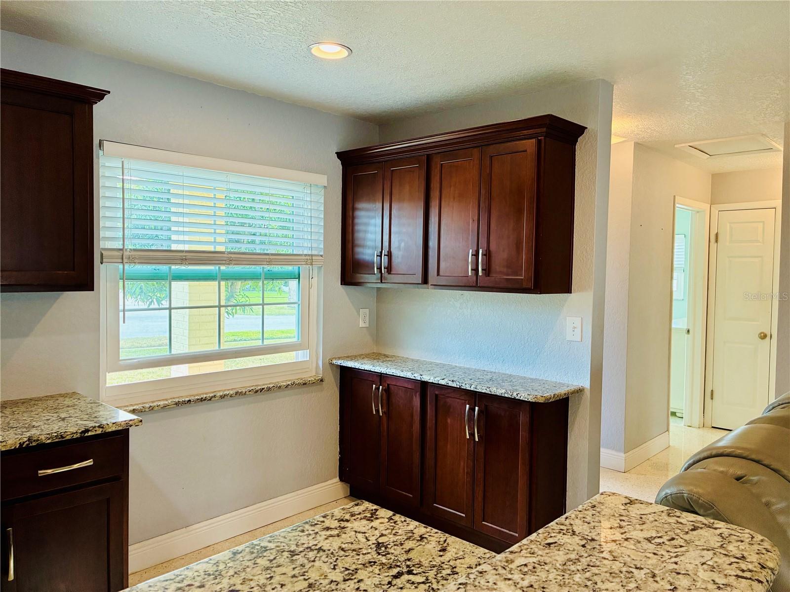 Image 6 of 16 For 14025 Yacht Club Boulevard