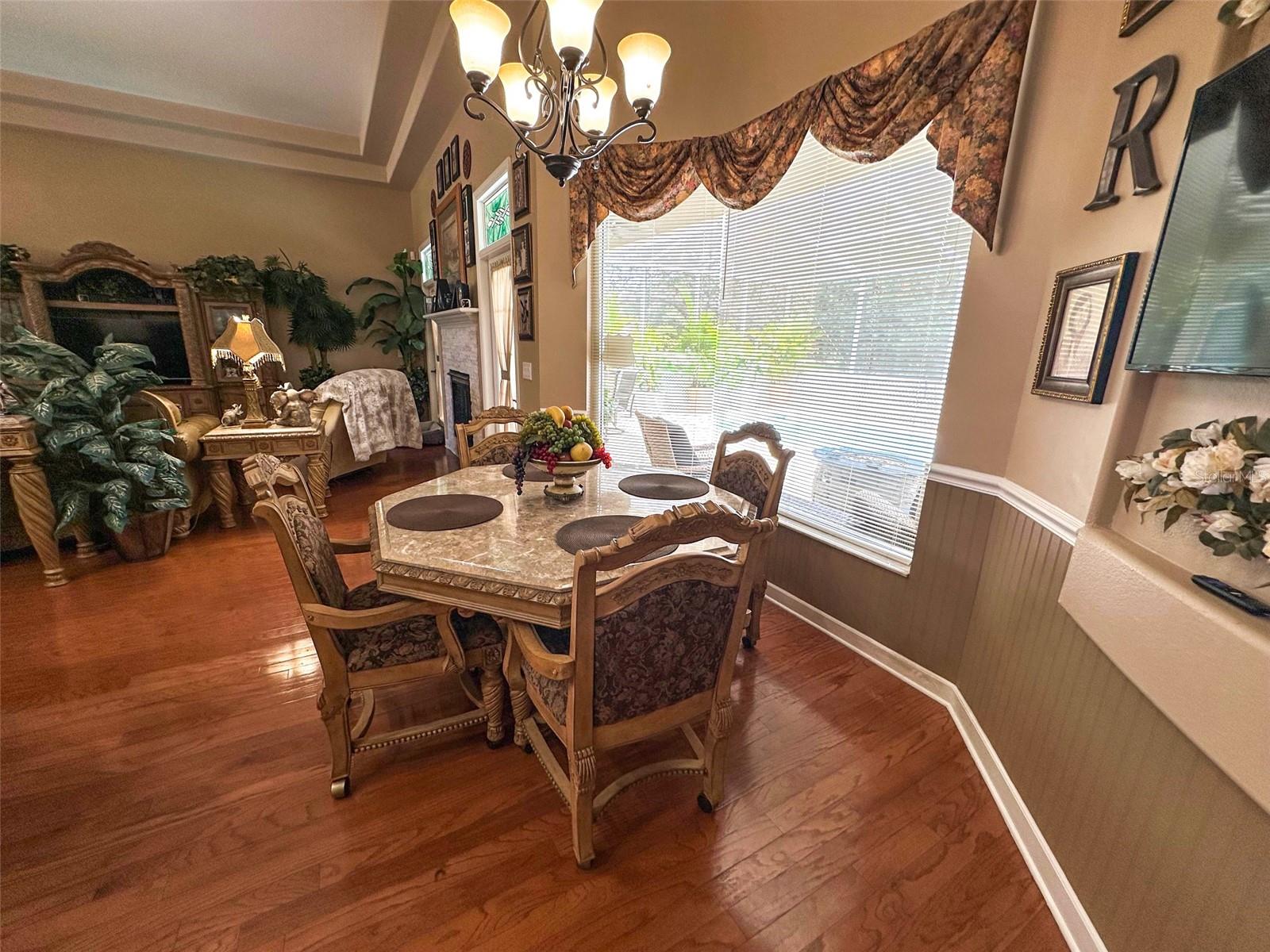 Image 23 of 92 For 13807 Eagles Rock Court