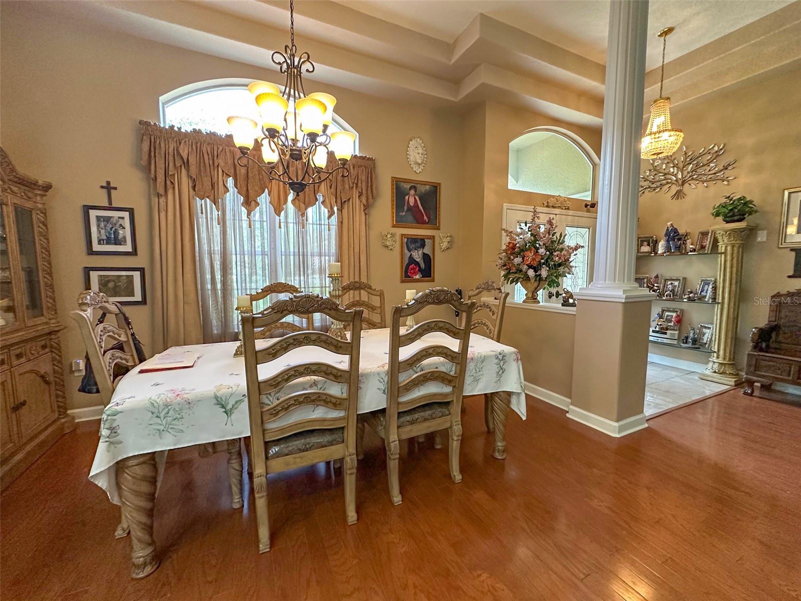 Image 7 of 92 For 13807 Eagles Rock Court