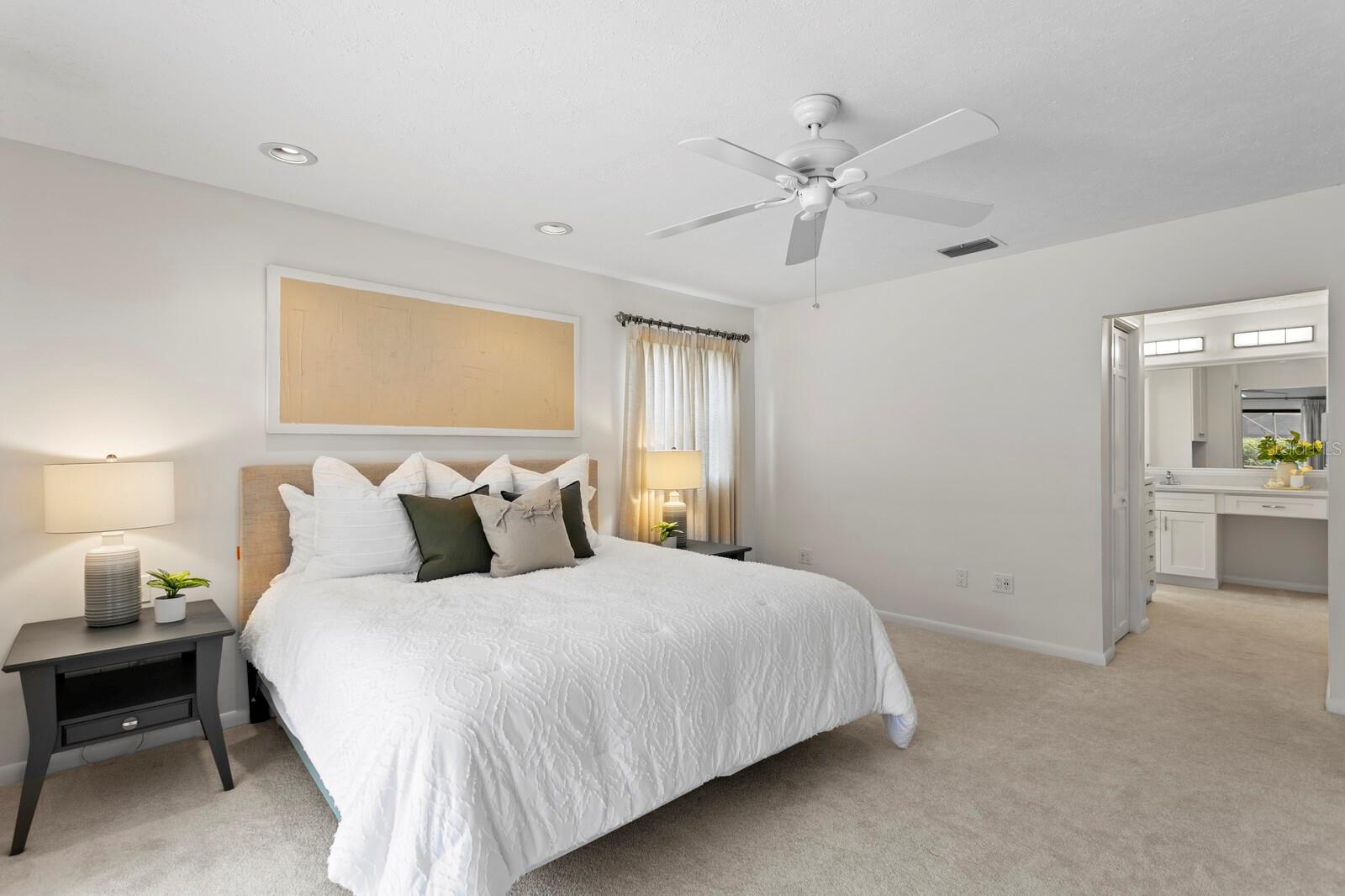 Image 25 of 50 For 713 Rob Roy Place