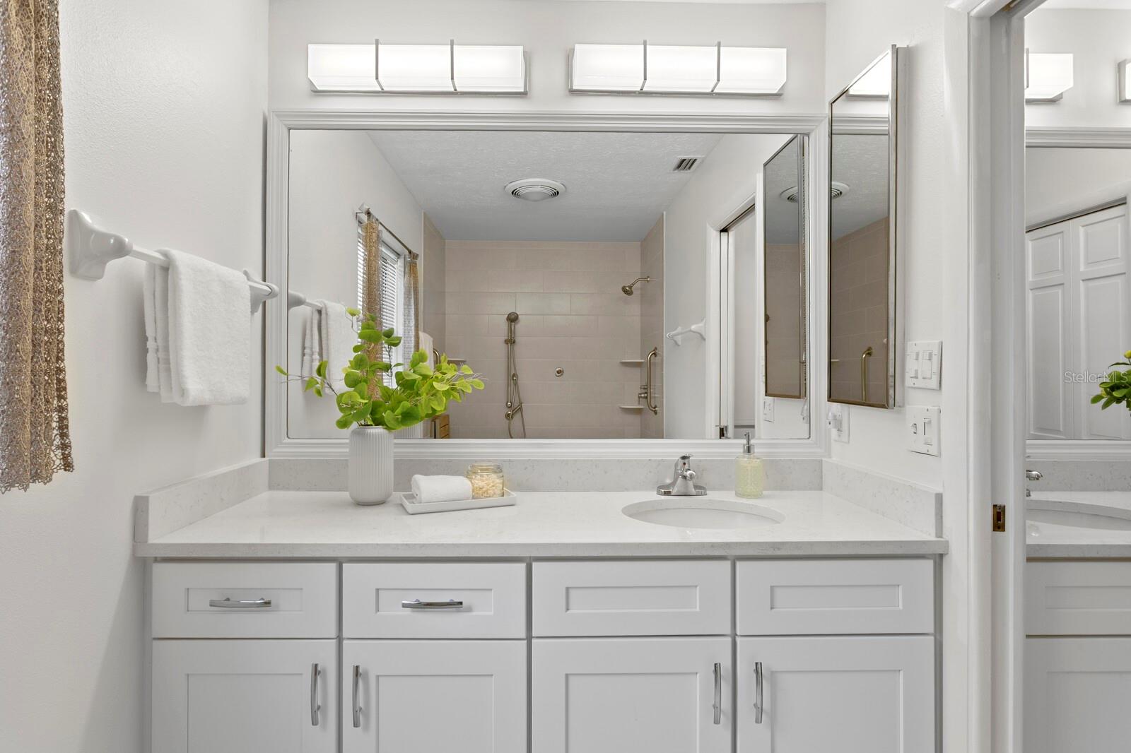 Image 27 of 50 For 713 Rob Roy Place