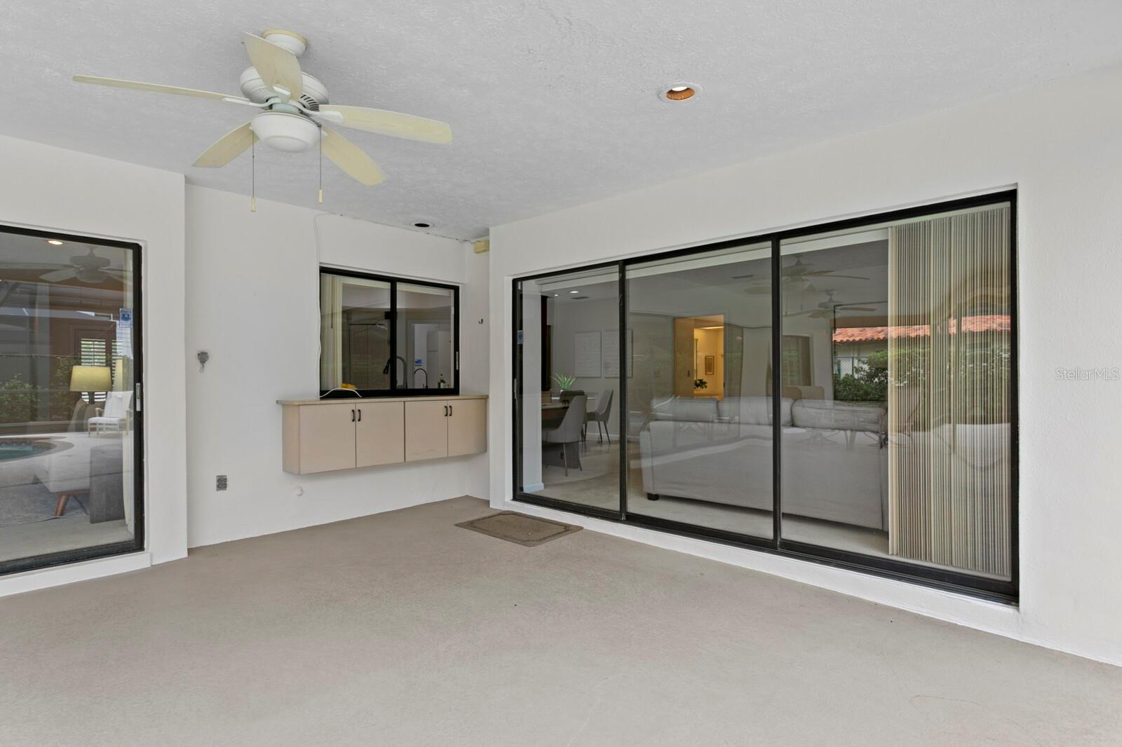 Image 41 of 50 For 713 Rob Roy Place