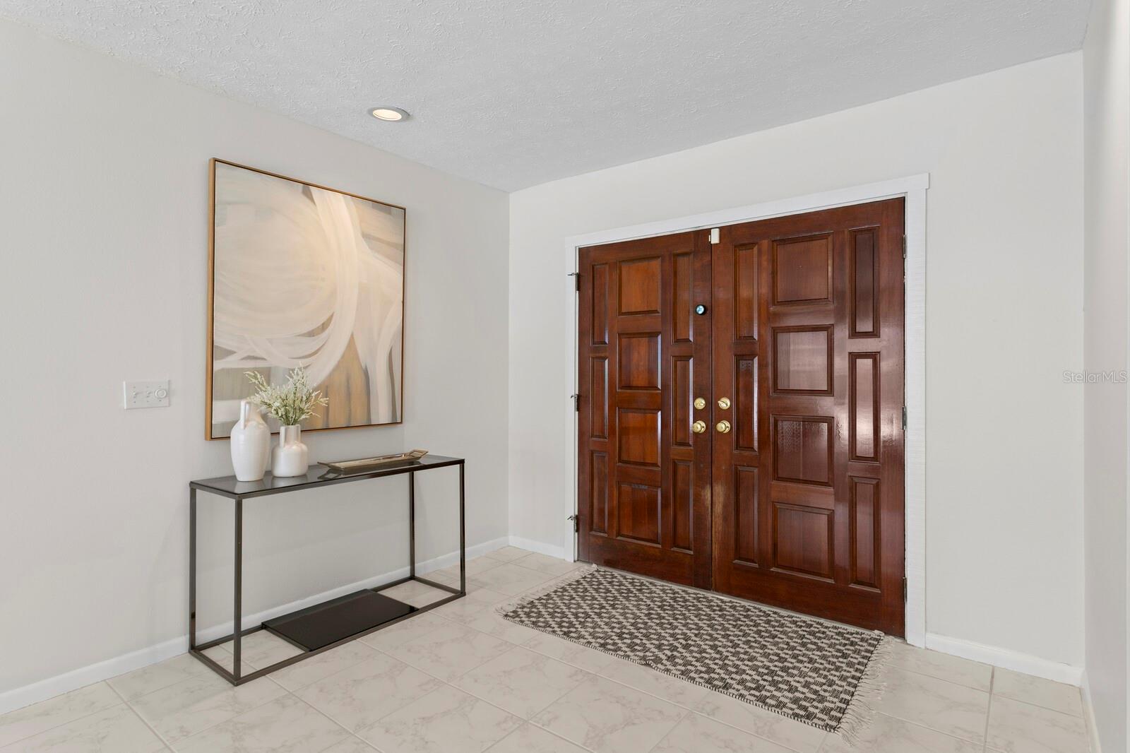 Image 6 of 50 For 713 Rob Roy Place