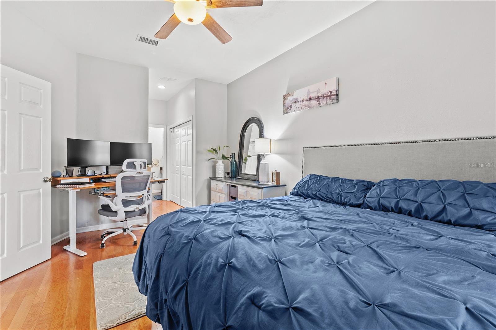 Image 18 of 36 For 6400 46th Avenue N 16