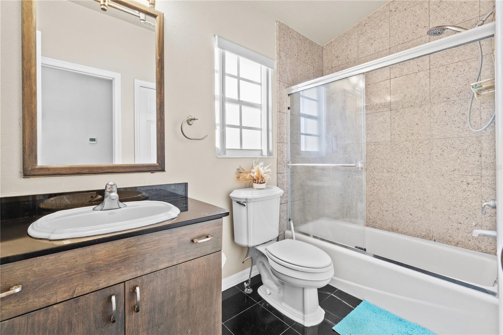 Image 28 of 36 For 6400 46th Avenue N 16