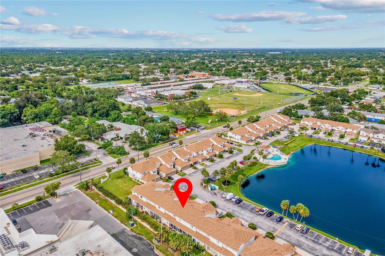 Image 4 of 36 For 6400 46th Avenue N 16