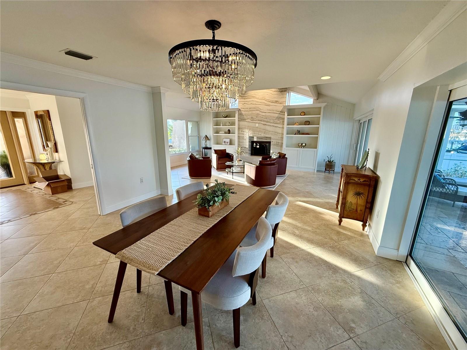 Listing photo id 16 for 812 Island Way