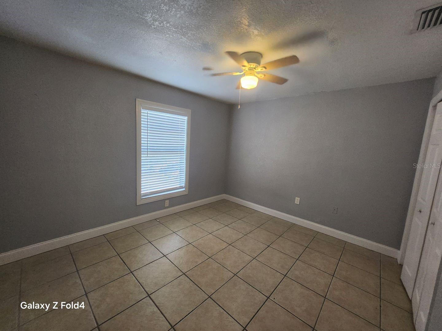 Image 7 of 13 For 5706 Lincoln Avenue D