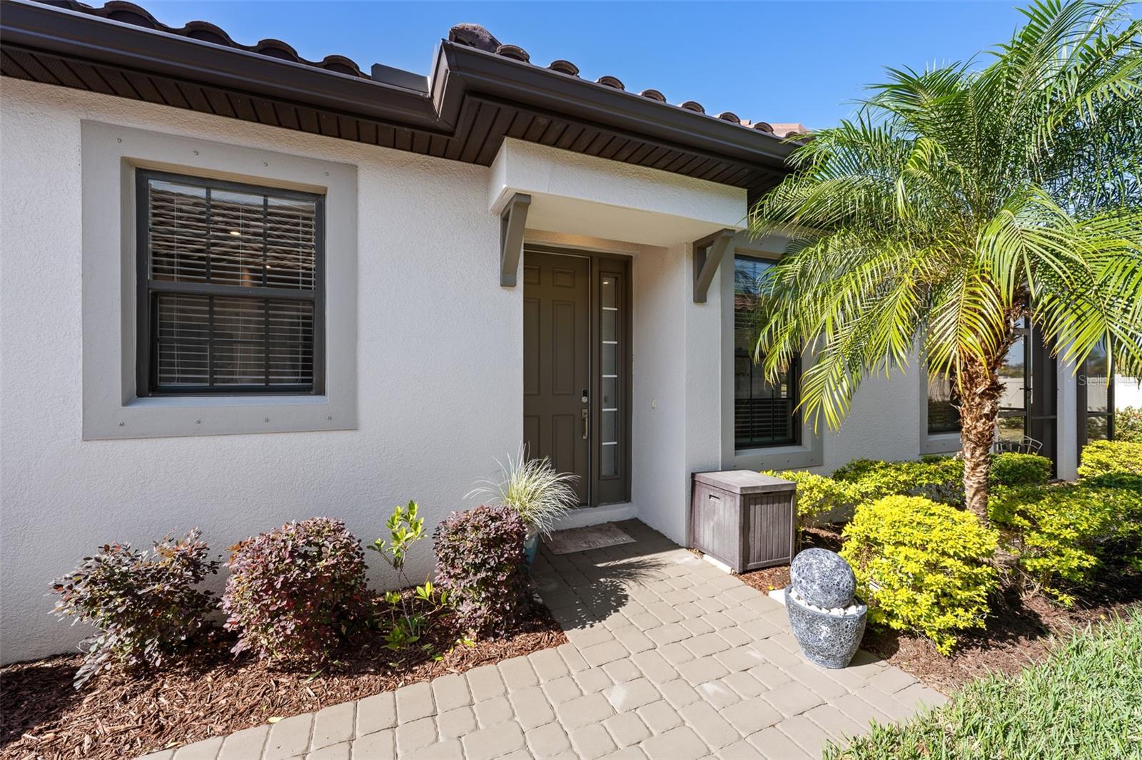 Image 4 of 30 For 5418 Rushmere Court