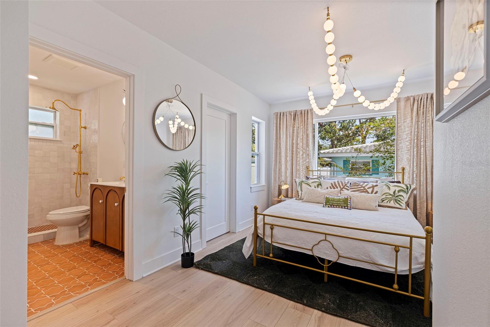 Listing photo id 26 for 1579 Bayshore Boulevard