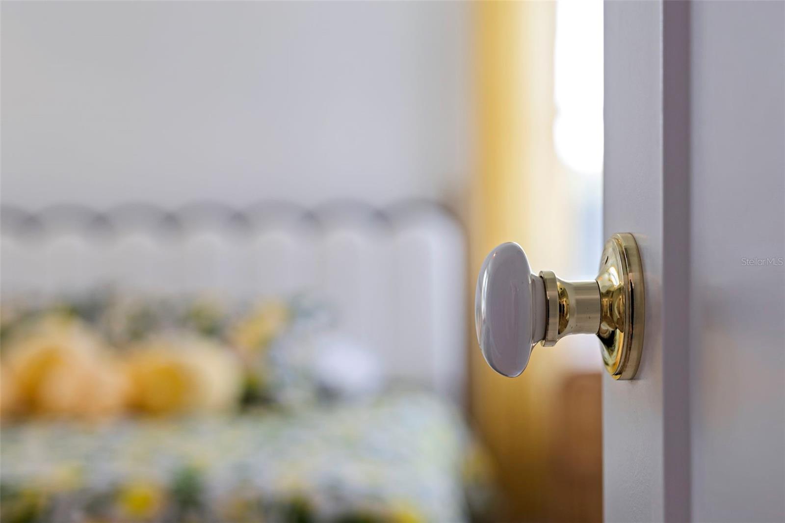 Listing photo id 35 for 1579 Bayshore Boulevard