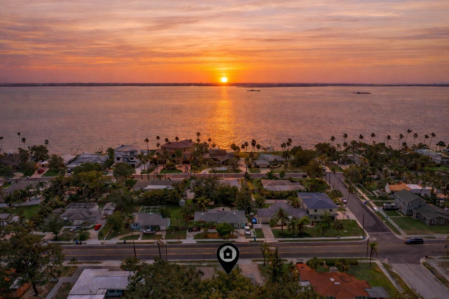 Listing photo id 38 for 1579 Bayshore Boulevard