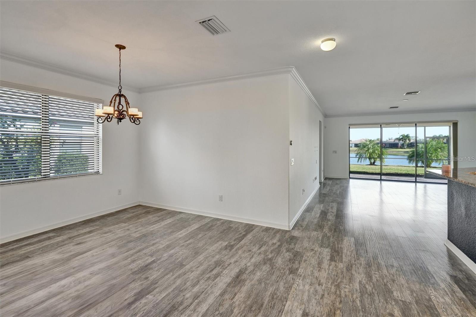 Image 10 of 33 For 227 Heritage Preserve Run