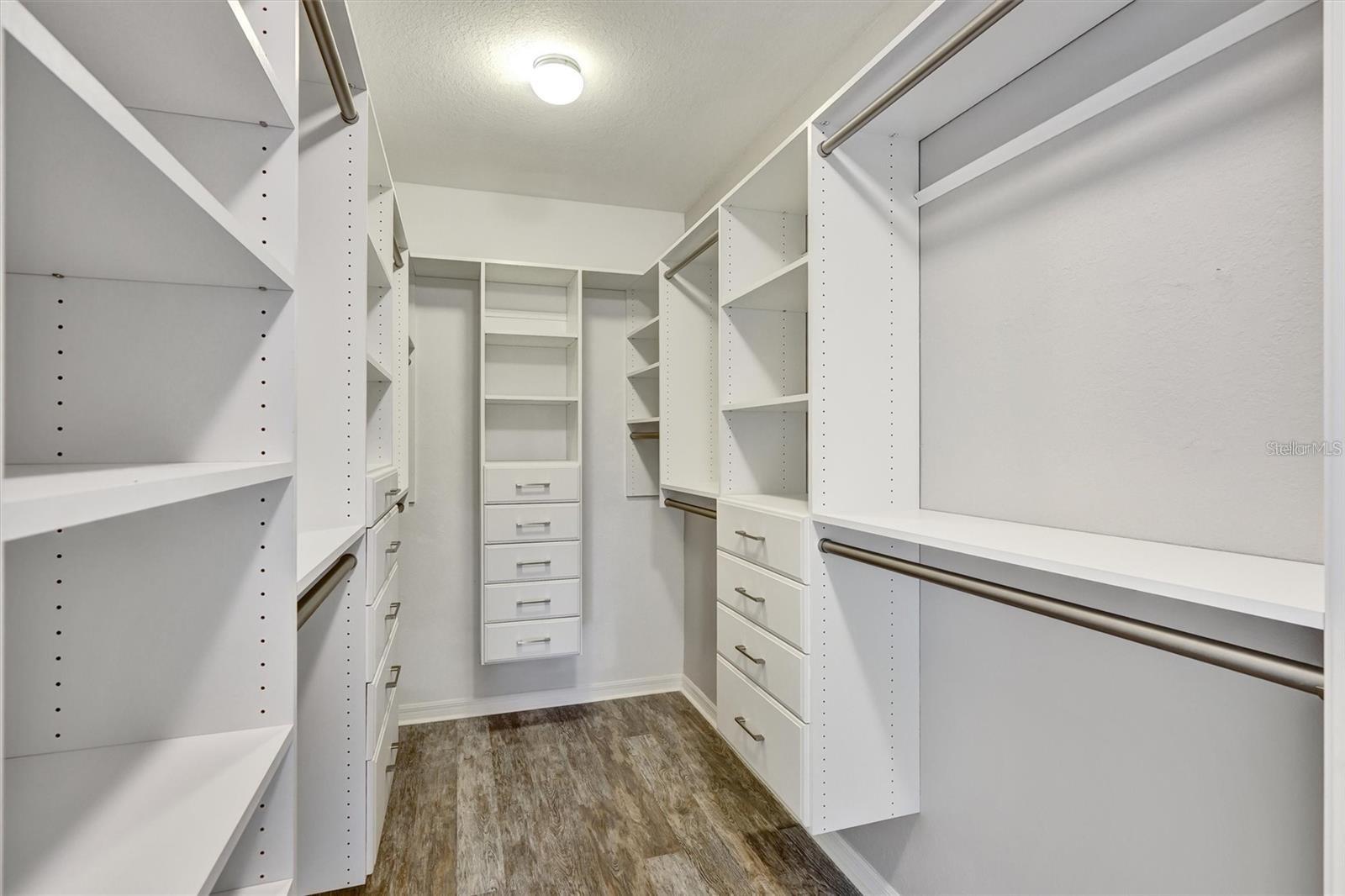 Image 21 of 33 For 227 Heritage Preserve Run