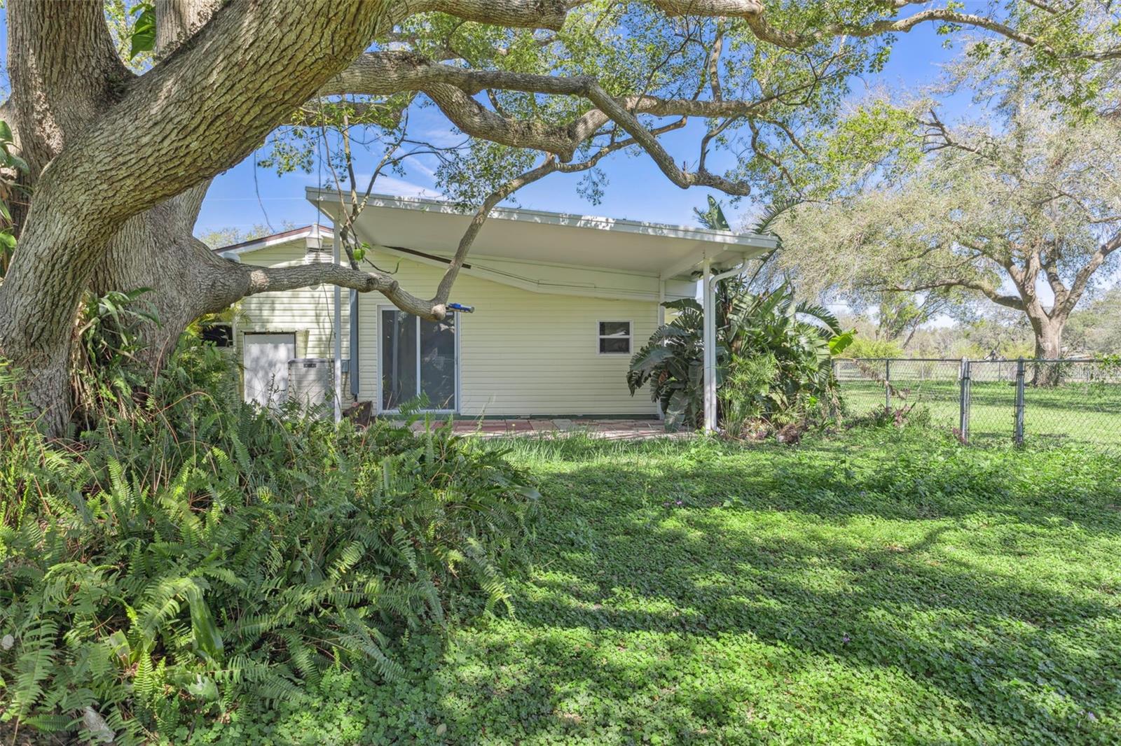 Image 21 of 25 For 33546 Chancey Road