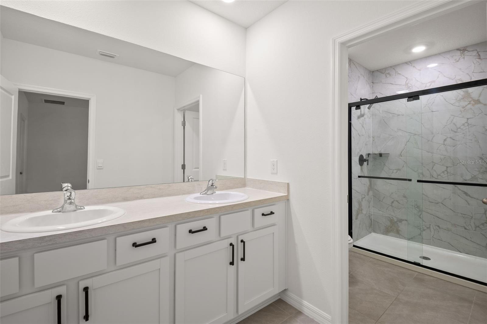 Image 14 of 27 For 365 Mangrove Shade Circle