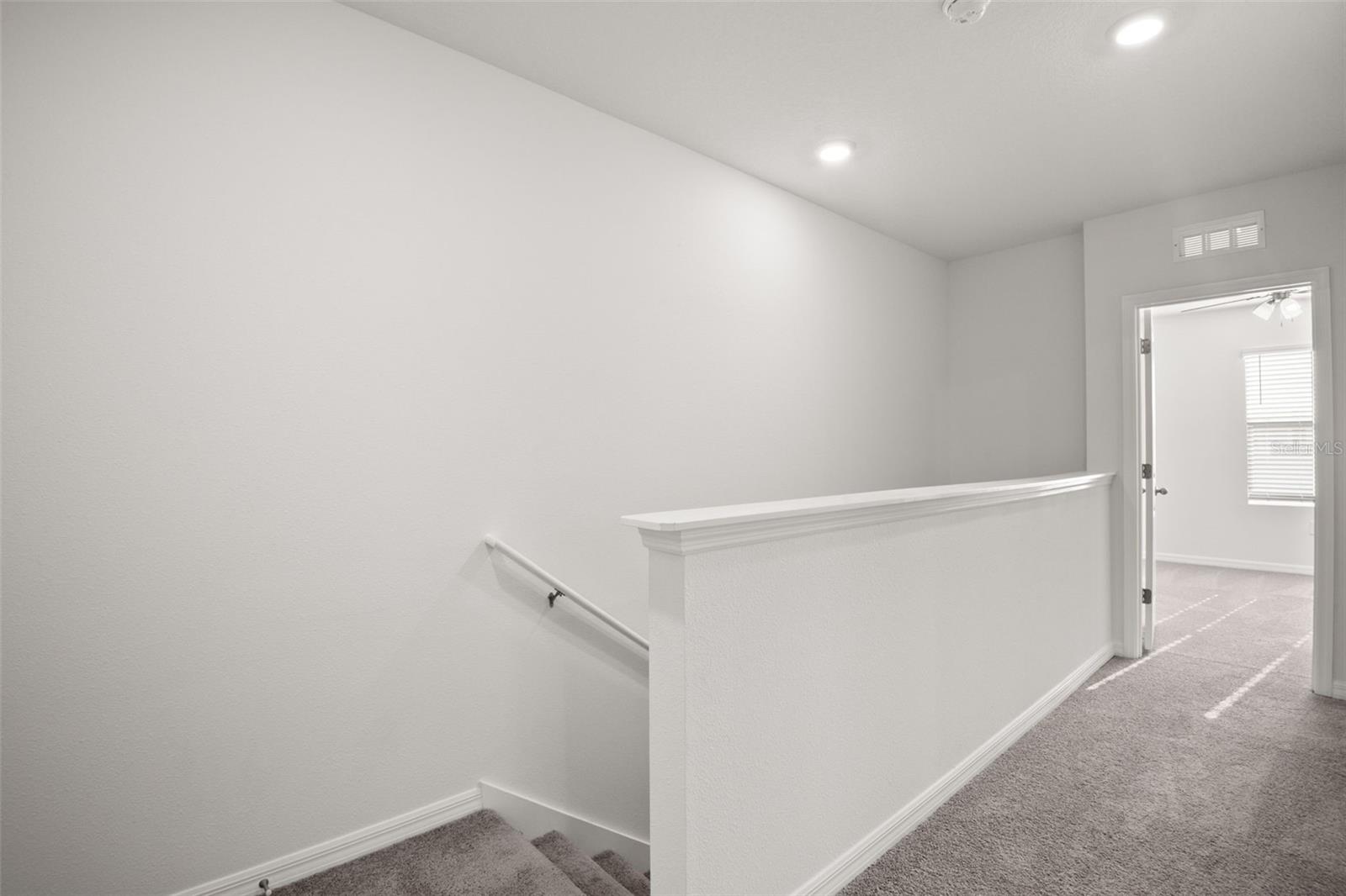 Image 17 of 27 For 365 Mangrove Shade Circle