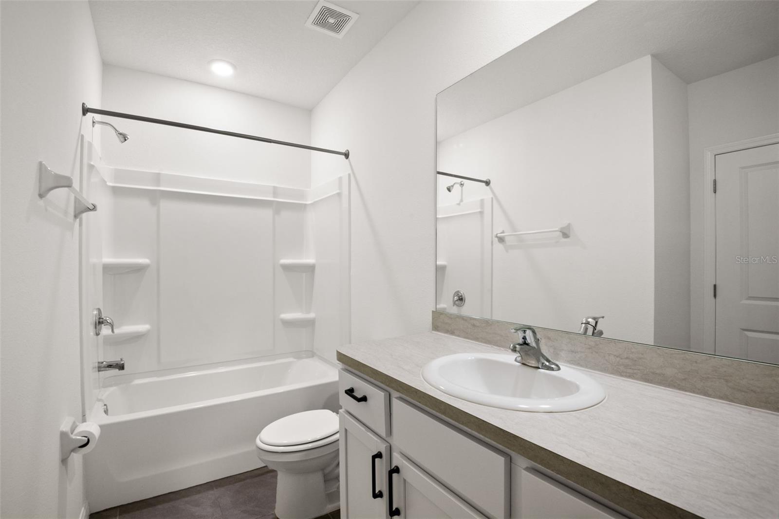 Image 20 of 27 For 365 Mangrove Shade Circle