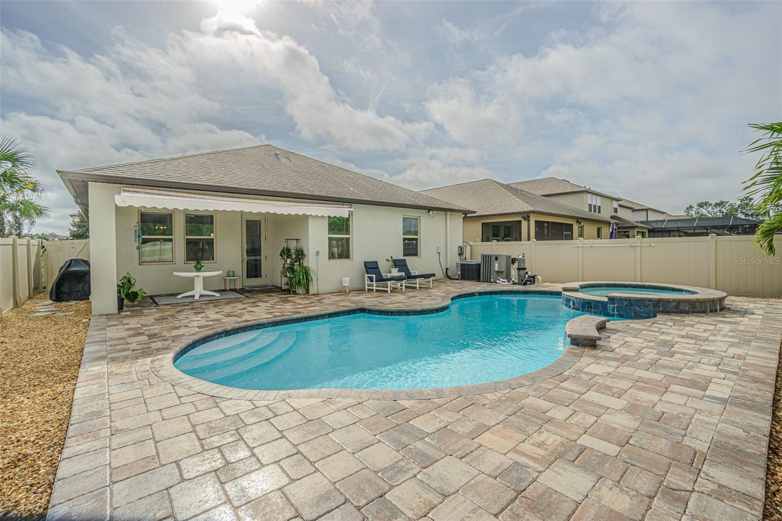 Image 23 of 37 For 9071 Pleasant Woods Drive