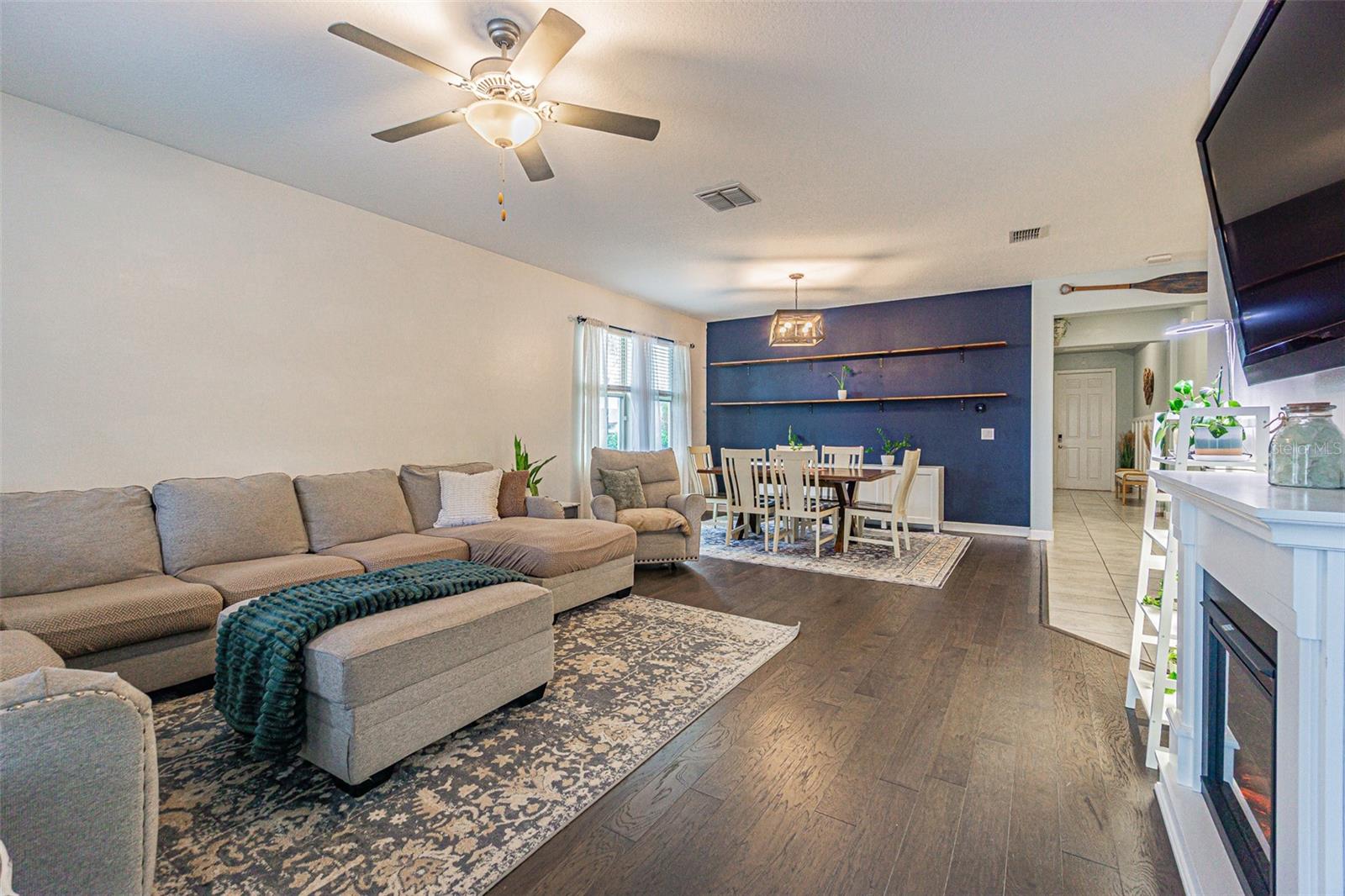 Image 7 of 37 For 9071 Pleasant Woods Drive