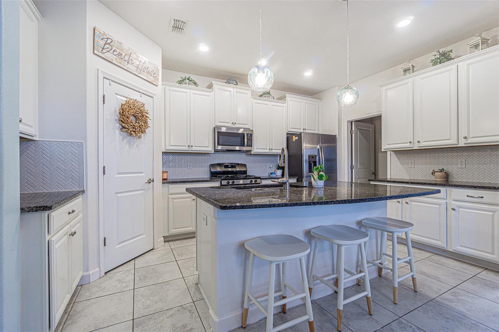 Image 9 of 37 For 9071 Pleasant Woods Drive