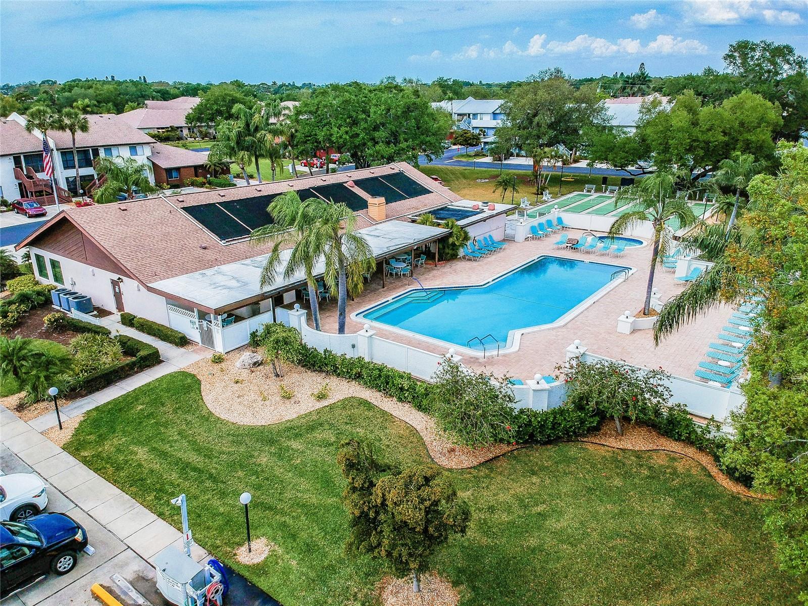 Image 17 of 30 For 2706 72nd Street W 2706