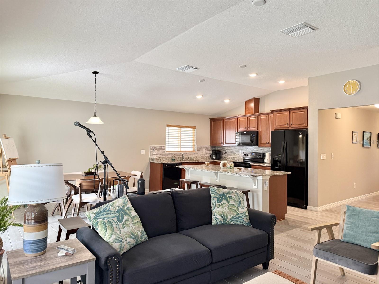 Image 4 of 30 For 9231 Freedom Hill Drive