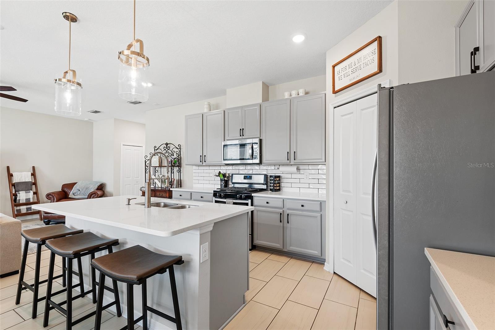 Image 16 of 49 For 9906 Colorado Place