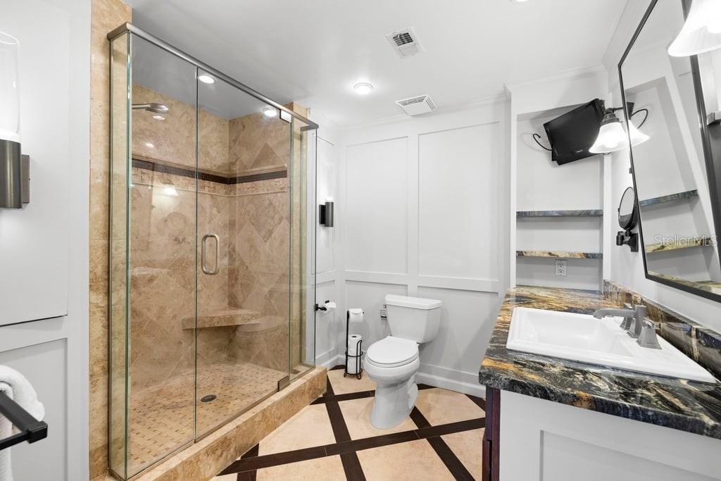 Image 33 of 60 For 345 Bayshore Boulevard 1407