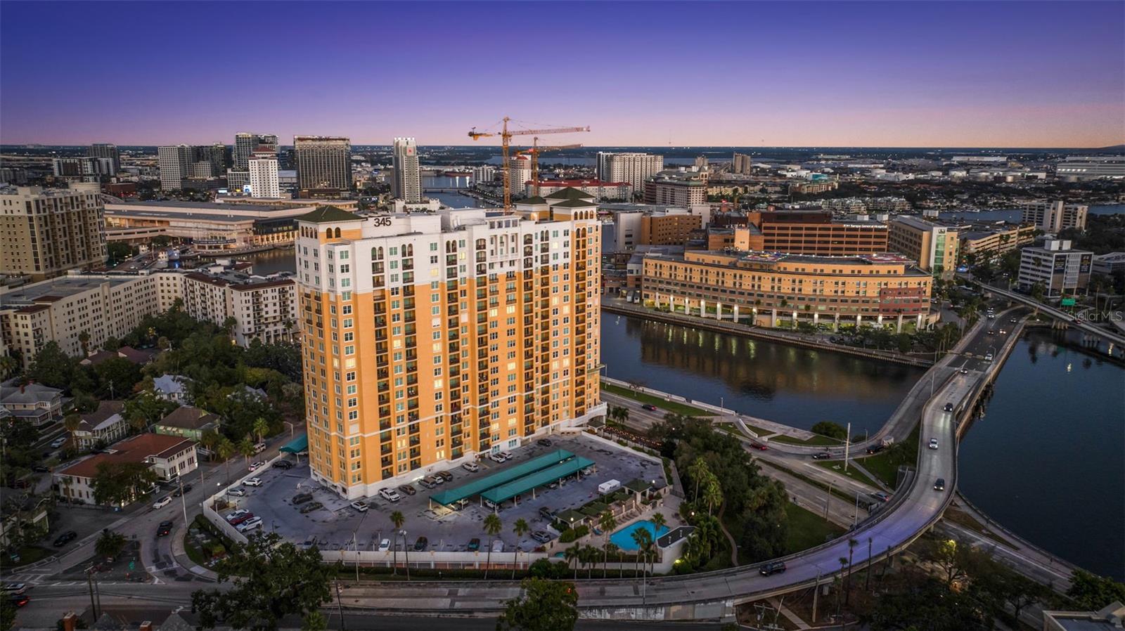 Image 55 of 60 For 345 Bayshore Boulevard 1407